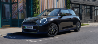 Foto: MINI Cooper E Paul Smith Edition